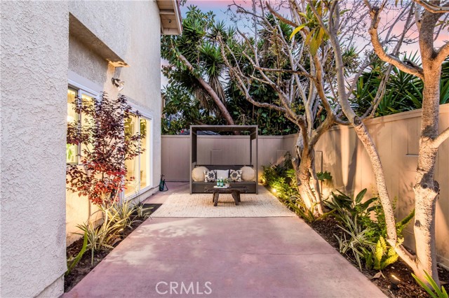 2220 Clark Lane, Redondo Beach, California 90278, 4 Bedrooms Bedrooms, ,3 BathroomsBathrooms,Residential,Sold,Clark,SB23086757