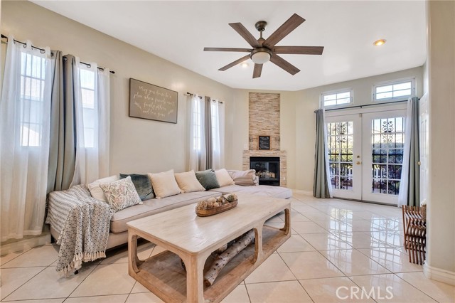 Detail Gallery Image 6 of 51 For 8819 Glider, Los Angeles,  CA 90045 - 3 Beds | 2 Baths