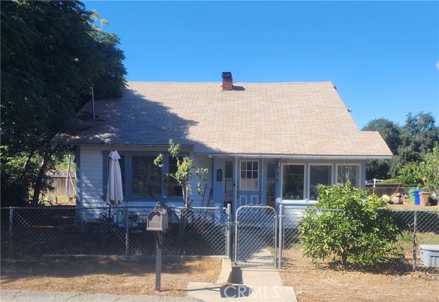 Detail Gallery Image 3 of 30 For 12224 Adams St, Yucaipa,  CA 92399 - 3 Beds | 1 Baths