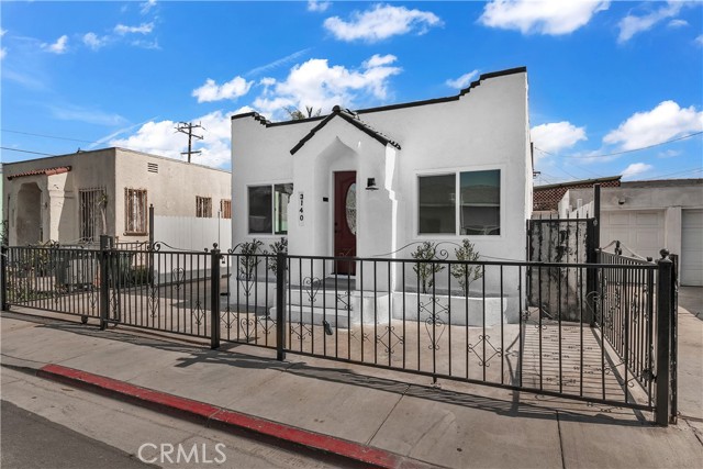 3140 Pluma Street, Lynwood CA: https://media.crmls.org/medias/3d3f79a9-a72c-4e81-a401-4a8151295d0e.jpg