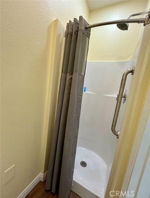 Detail Gallery Image 9 of 11 For 483 Lyle Dr, Hemet,  CA 92545 - 0 Beds | 1 Baths