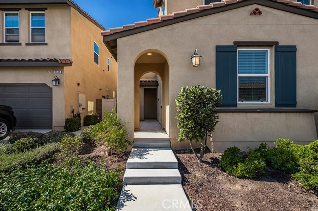 Detail Gallery Image 3 of 51 For 3036 via Segovia, Corona,  CA 92881 - 4 Beds | 3/1 Baths