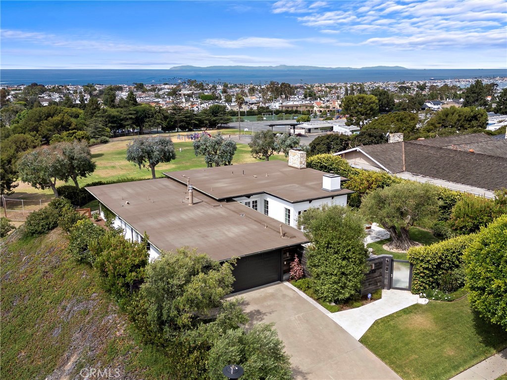 3d412d97 4e2f 4673 Bf6e 5344a469c793