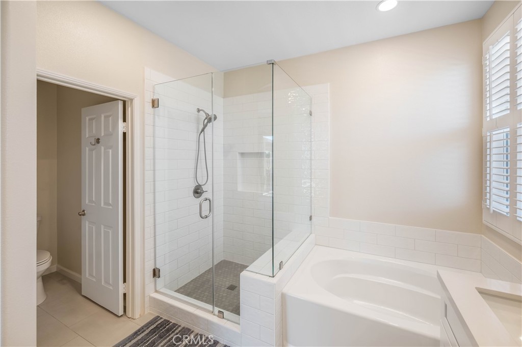 MLS #OC25165991 image #27