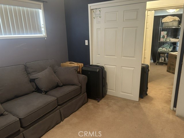 https://media.crmls.org/medias/3d421239-90ef-45f3-9d0a-fbcfcacf6323.jpg?preset=X-Large
