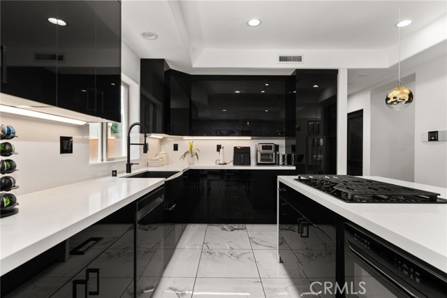 2018 Ruhland Avenue, Redondo Beach, California 90278, 3 Bedrooms Bedrooms, ,2 BathroomsBathrooms,Residential,Sold,Ruhland,CV23148146