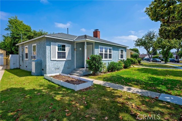 459 44th Circle, Long Beach, California 90807, 3 Bedrooms Bedrooms, ,1 BathroomBathrooms,Single Family Residence,For Sale,44th,OC24126433