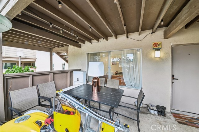 Detail Gallery Image 26 of 32 For 1430 Cabrillo Park #B,  Santa Ana,  CA 92701 - 2 Beds | 2 Baths