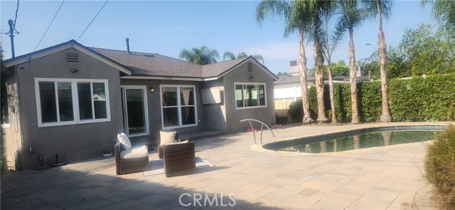 Detail Gallery Image 9 of 13 For 15809 Kingsbury St, Granada Hills,  CA 91344 - 3 Beds | 2 Baths