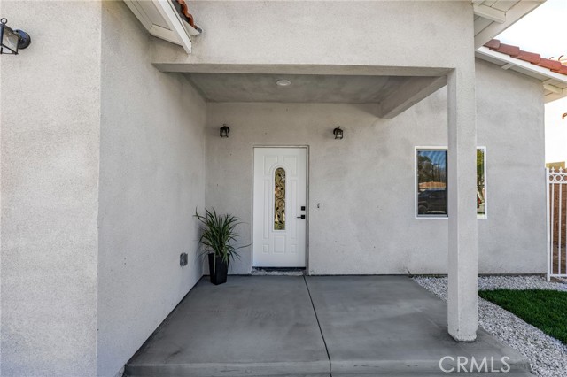 566 N Marvin, San Bernardino CA: https://media.crmls.org/medias/3d4419a5-8fe4-4d39-a443-ba19233ae02a.jpg