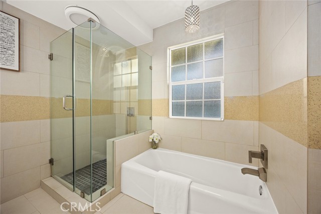 131 Woodruff Place, Arcadia CA: https://media.crmls.org/medias/3d446938-0c57-4dd7-bf25-73ad0a9eab19.jpg