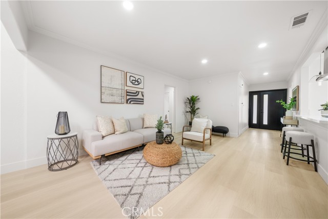 21011 La Salle Avenue, Torrance CA: https://media.crmls.org/medias/3d4474b8-8eeb-4df6-ba07-b728e47271b8.jpg