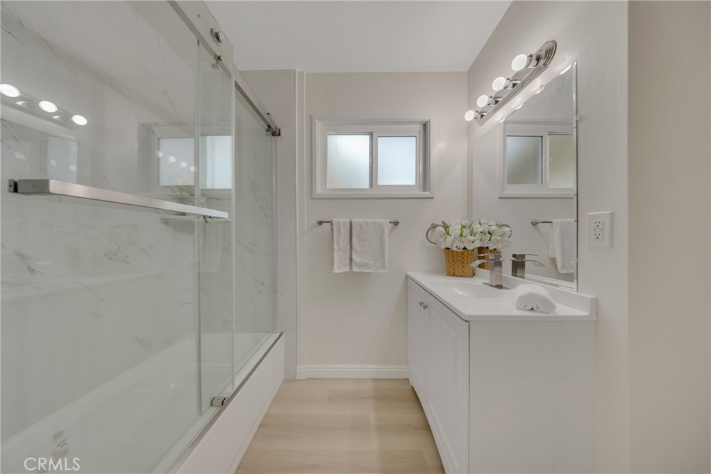 MLS #WS25261097 image #19