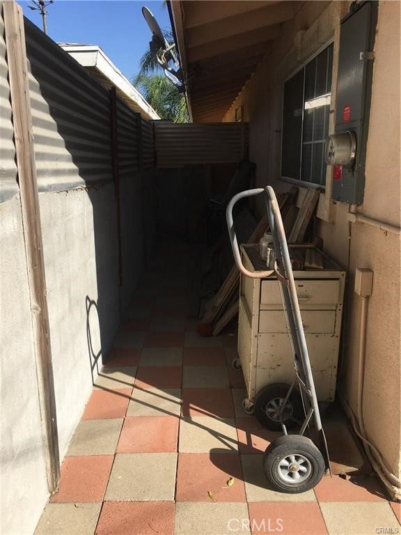 432 N Sage N Avenue, Rialto CA: https://media.crmls.org/medias/3d4534cb-40c3-419b-9829-05500f5d8702.jpg