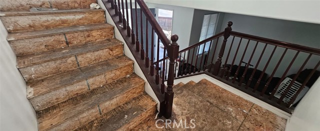 Detail Gallery Image 4 of 15 For 12909 Pearblossom St, Hesperia,  CA 92344 - 5 Beds | 2/1 Baths