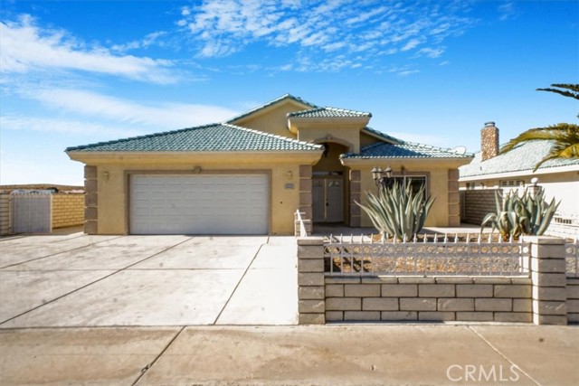 Details for 26482 Blue Water Road, Helendale, CA 92342