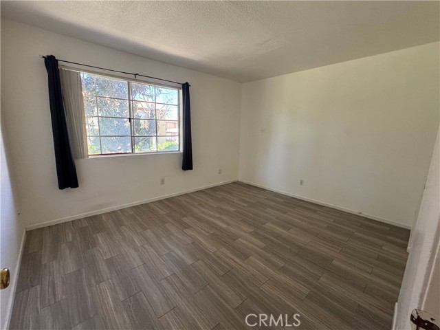 Detail Gallery Image 3 of 13 For 1365 Crafton #1089,  Mentone,  CA 92359 - 1 Beds | 1 Baths