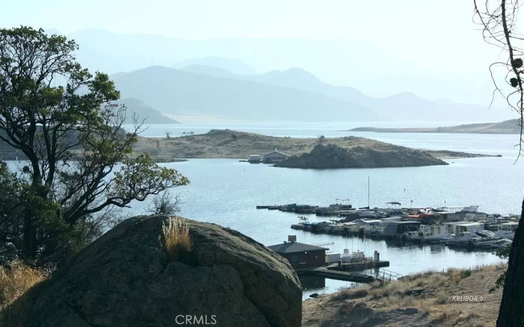 https://media.crmls.org/medias/3d4779f0-6159-4033-b5d1-7c5307240a58.jpg?preset=X-Large