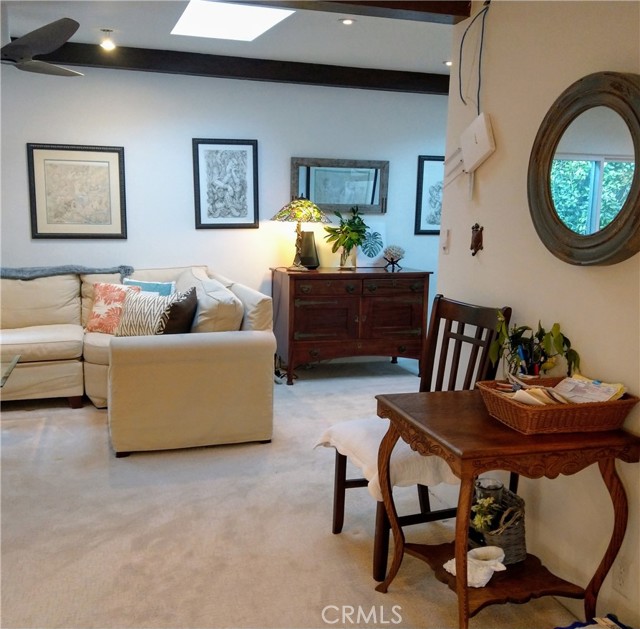 Detail Gallery Image 4 of 25 For 945 Park Ave, Laguna Beach,  CA 92651 - 2 Beds | 2 Baths