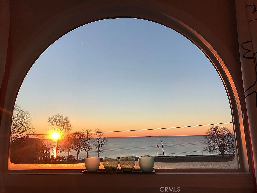 https://media.crmls.org/medias/3d48fdab-53b1-4f03-9d81-5069c212b2f4.jpg?preset=X-Large
