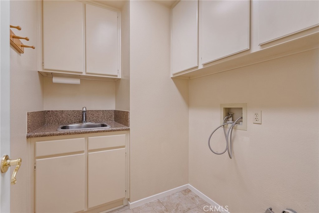 https://media.crmls.org/medias/3d48febe-1734-4d15-8d70-9ec6778f1561.jpg?preset=X-Large