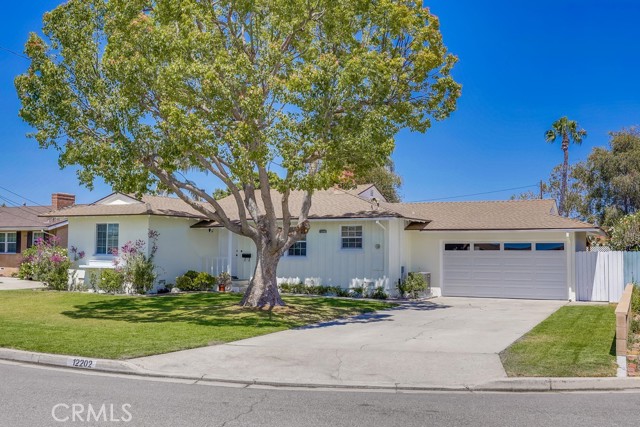 12202 Brookhaven Park, Garden Grove, CA 92840