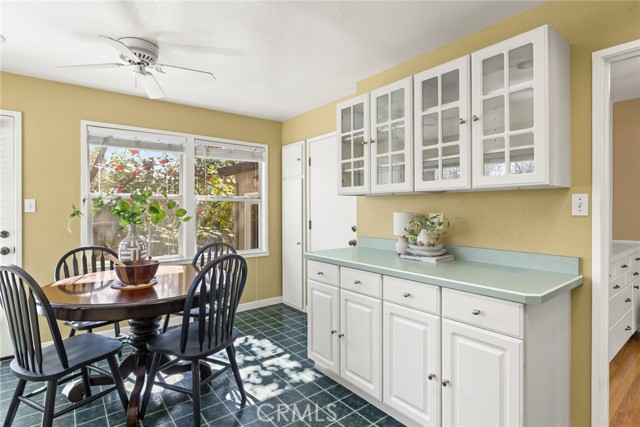 Detail Gallery Image 10 of 41 For 1440 Laburnum Ave, Chico,  CA 95926 - 5 Beds | 2 Baths