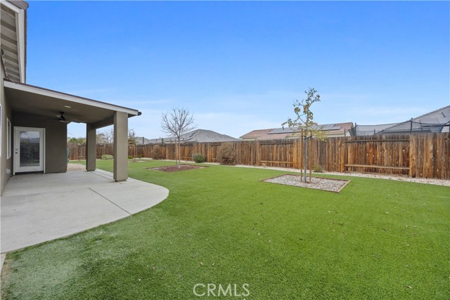 Detail Gallery Image 20 of 24 For 15036 Pinion Ct, Bakersfield,  CA 93314 - 3 Beds | 2 Baths