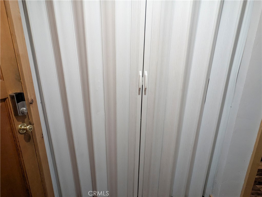 https://media.crmls.org/medias/3d49aa0f-6d08-44e6-92a7-03ba573c6553.jpg?preset=X-Large