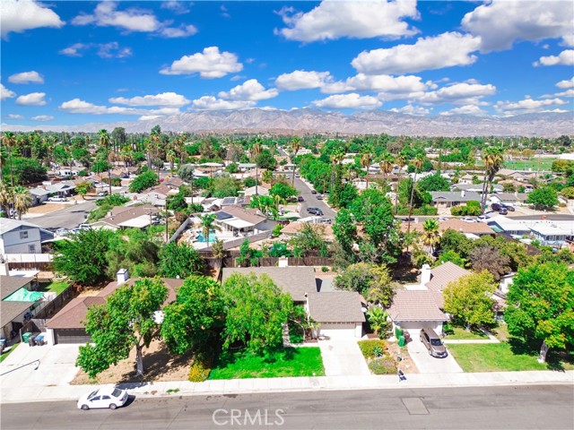 Detail Gallery Image 33 of 44 For 41398 Shadow Mountain Way, Hemet,  CA 92544 - 3 Beds | 2 Baths