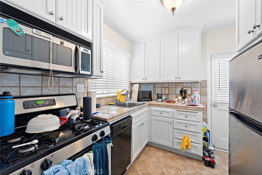 MLS #OC25126246 img 10