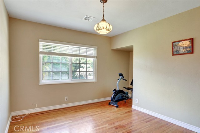 2307 Cameron Avenue, Covina CA: https://media.crmls.org/medias/3d4a756e-2df6-445d-9237-5ec9e8f34153.jpg