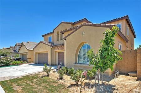 2748 Devonshire Lane, Ontario CA: https://media.crmls.org/medias/3d4aea15-15c3-43f7-9c7f-1ec03e187911.jpg