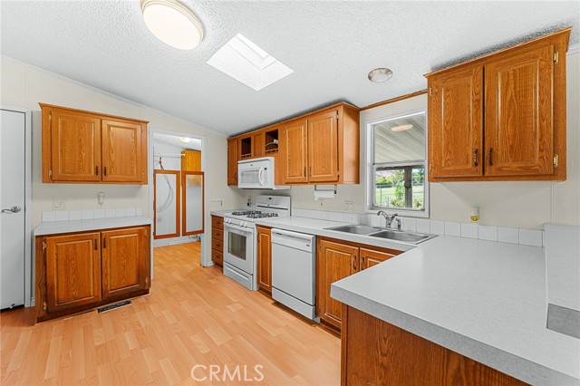 Detail Gallery Image 8 of 33 For 11050 Bryant St #36,  Yucaipa,  CA 92399 - 3 Beds | 2 Baths