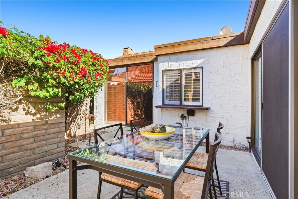 MLS #OC25270578 image #41