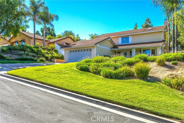 Detail Gallery Image 4 of 37 For 41819 Borealis Dr, Temecula,  CA 92592 - 4 Beds | 2/1 Baths