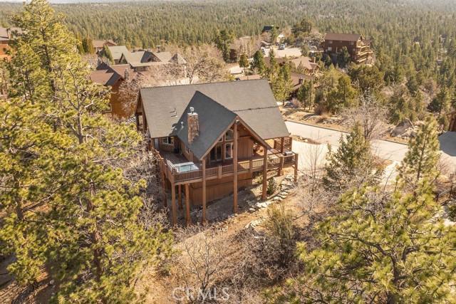 Detail Gallery Image 9 of 58 For 42530 Pegasus, Big Bear Lake,  CA 92315 - 4 Beds | 3/1 Baths
