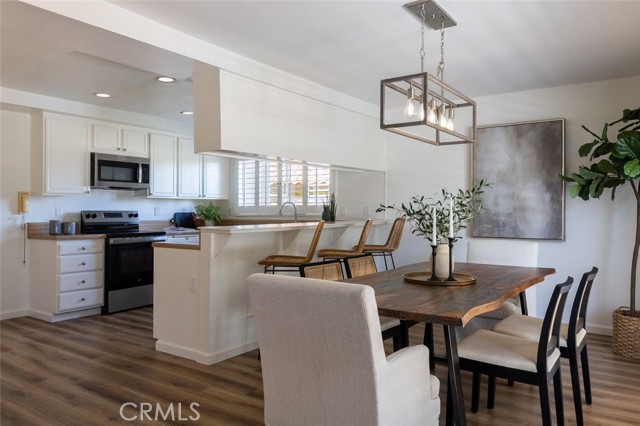 Detail Gallery Image 12 of 30 For 5456 Calle Pico #B,  Laguna Woods,  CA 92637 - 2 Beds | 2 Baths