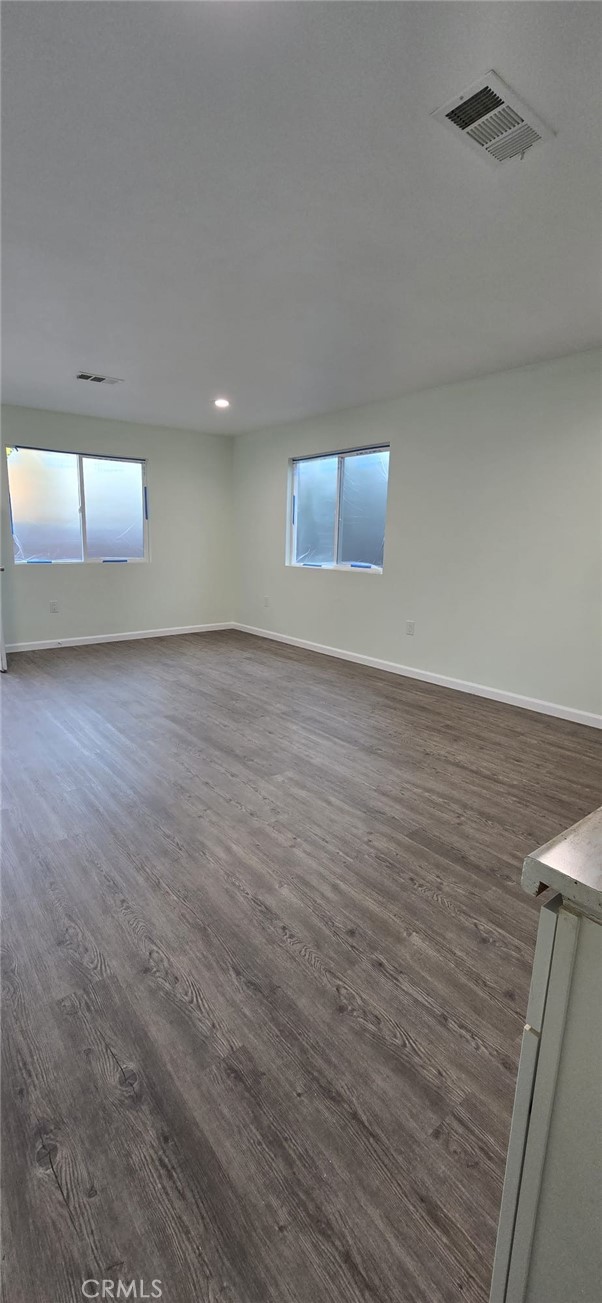 7728 Chimineas Avenue, Reseda CA: https://media.crmls.org/medias/3d4d3b33-5b12-4e41-8c0d-cd10b5338d21.jpg