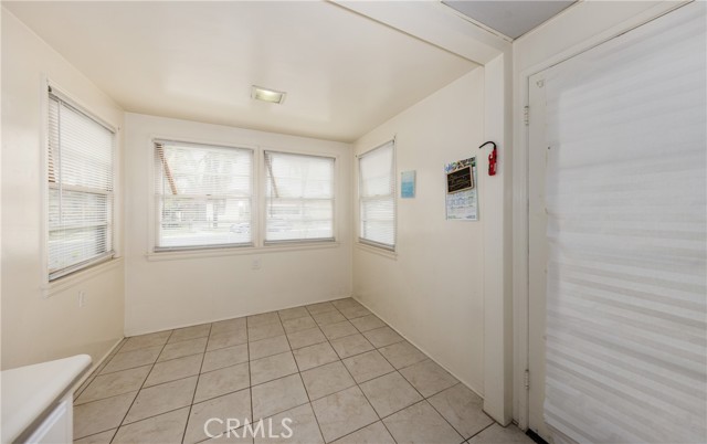 Detail Gallery Image 11 of 24 For 10609 Mountain View Ave, Redlands,  CA 92373 - – Beds | – Baths