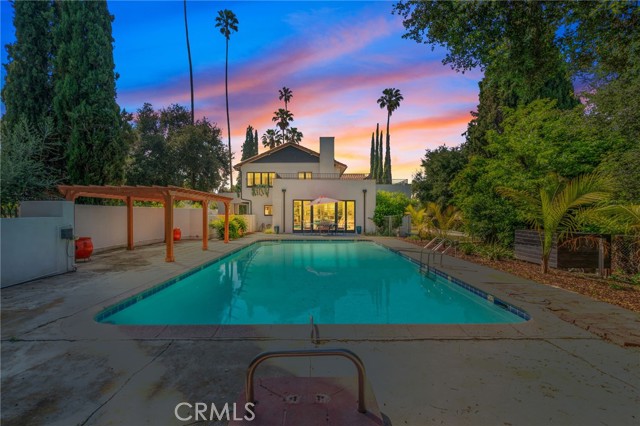 Detail Gallery Image 2 of 75 For 24 W Hilton Ave, Redlands,  CA 92373 - 5 Beds | 4 Baths