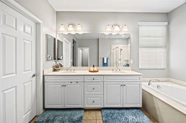 7800 Botany Street, Chino CA: https://media.crmls.org/medias/3d4e8f32-bd50-4934-8de1-b43901e8ac57.jpg