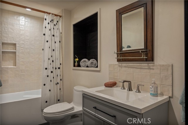 Detail Gallery Image 26 of 52 For 504 Millburn, Lake Arrowhead,  CA 92352 - 4 Beds | 3/1 Baths