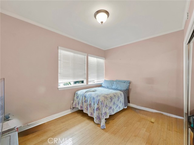 Detail Gallery Image 14 of 25 For 9527 Oso Ave, Chatsworth,  CA 91311 - 5 Beds | 3 Baths