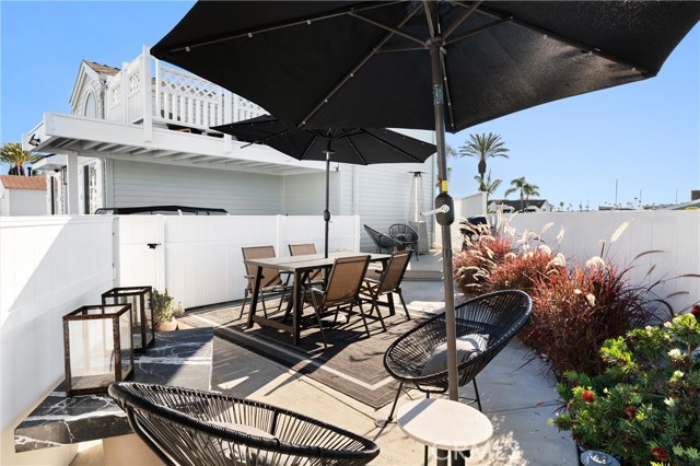 Detail Gallery Image 24 of 41 For 16 Cabrillo St, Newport Beach,  CA 92663 - 2 Beds | 2 Baths