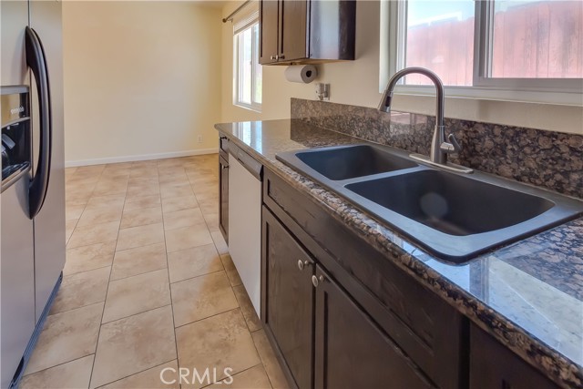 633 Elaine Avenue, Oceanside CA: https://media.crmls.org/medias/3d4fe657-53c2-4067-b840-f804f17e8aef.jpg