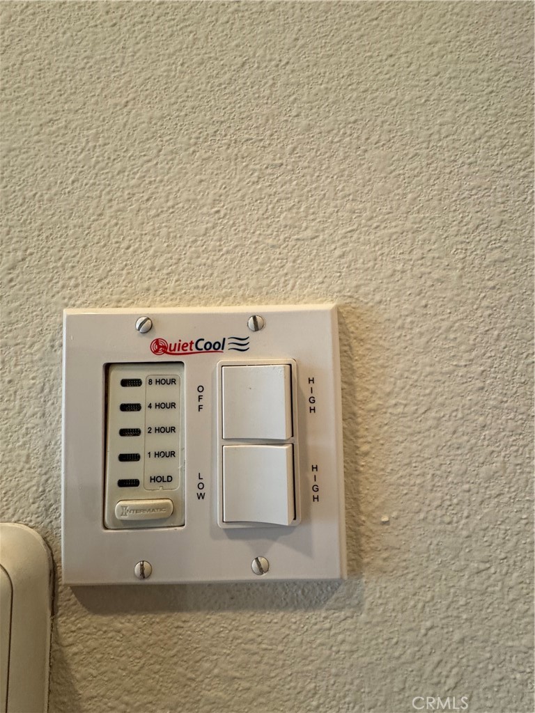 https://media.crmls.org/medias/3d509b79-d731-4e11-975c-816b6e9b4582.jpg?preset=X-Large