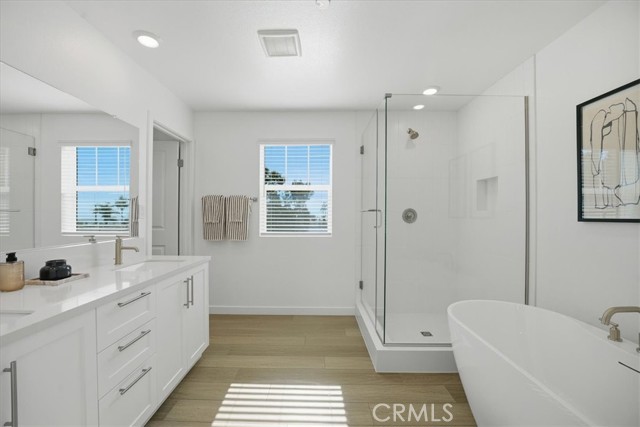 Detail Gallery Image 38 of 48 For 2380 Haley Point Drive #104,  Ventura,  CA 93003 - 4 Beds | 3/1 Baths