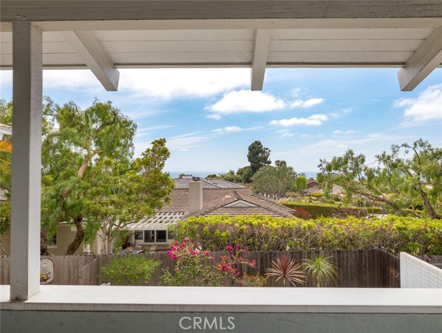 712 Yarmouth Road, Palos Verdes Estates, California 90274, 3 Bedrooms Bedrooms, ,2 BathroomsBathrooms,Residential,Sold,Yarmouth,SB21096002