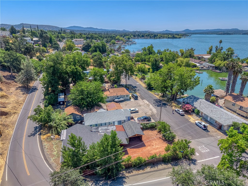 13510 Lower Lakeshore Drive
